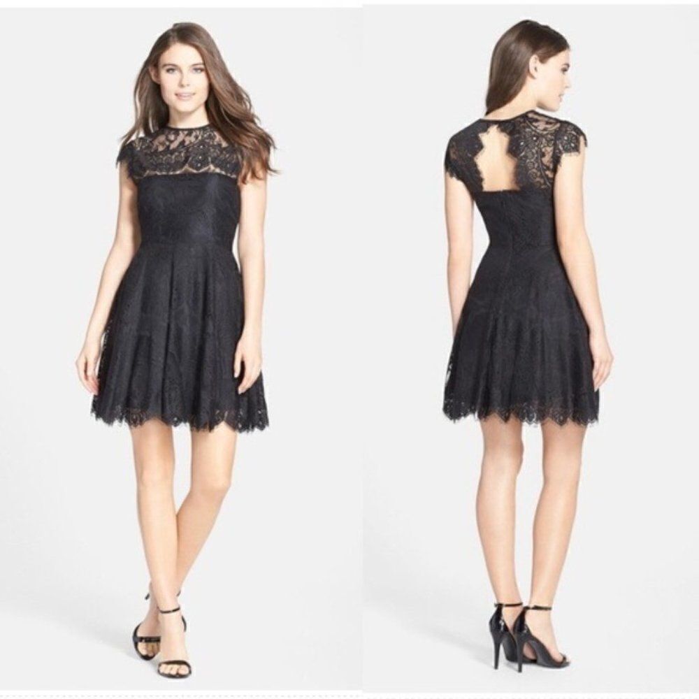 BB DAKOTA NEW Rihanna Black Lace Dress 0 NWT
